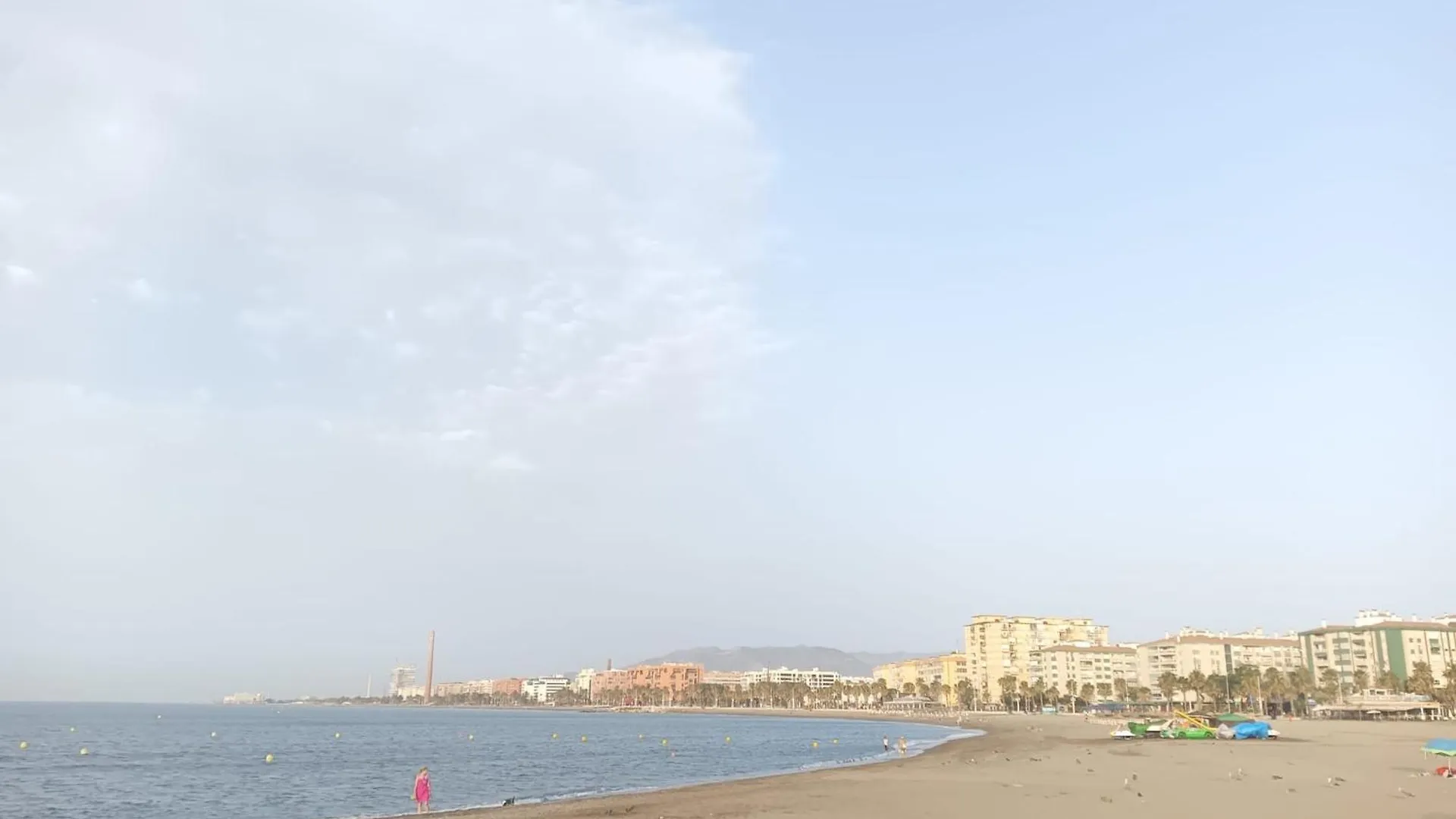 Holidays2Malaga Montesa 700M From The Beach Rooftop Terrace contacts
