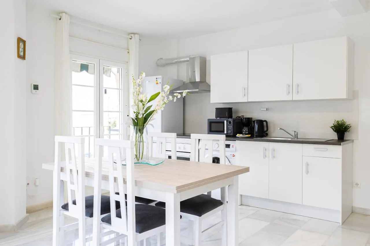 Holidays2Malaga Montesa 700M From The Beach Rooftop Terrace 0*,  Espagne