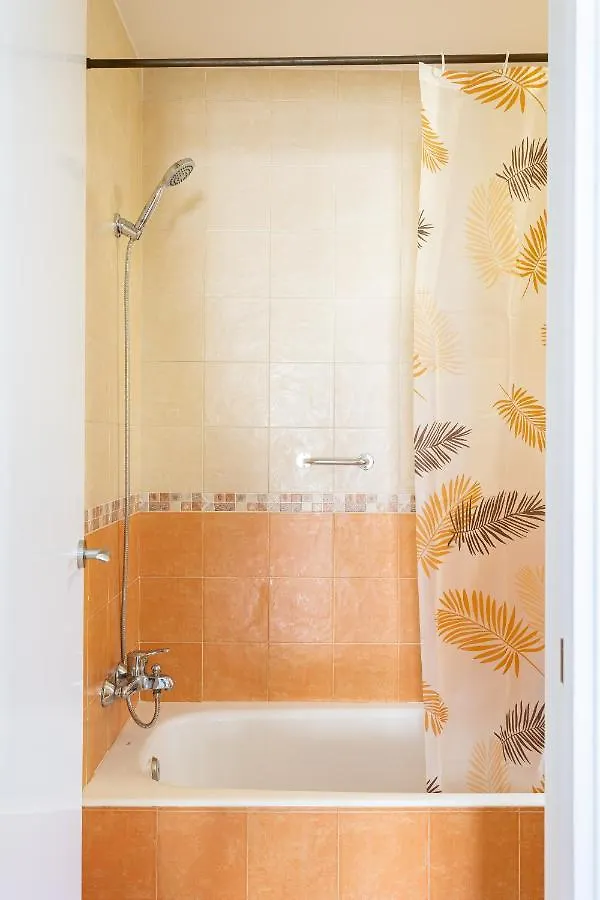 Holidays2Malaga Montesa 700M From The Beach Rooftop Terrace 0*,  Espagne